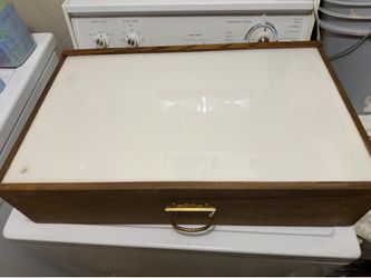Light box