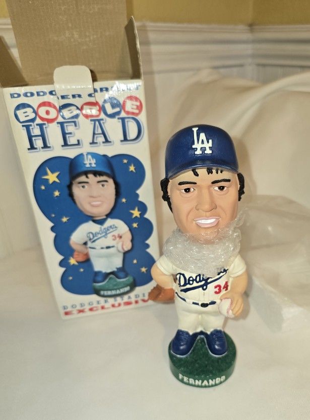 Fernando Valenzuela Bobble Head #34 Los Angeles Dodgers