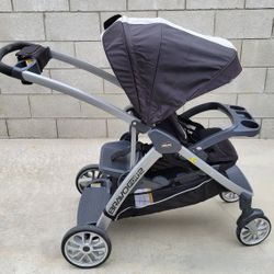 DOUBLE STROLLER