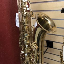 03111 Saxophone Student Tenor 440824