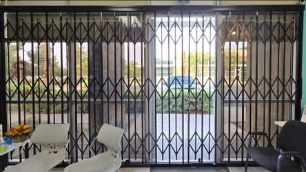 Scissor Gates ONLY. No Frame.
