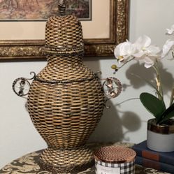 Wicker vase