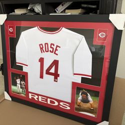 Pete Rose Signed Framed Jersey