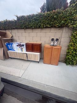 FREE Items on the curb