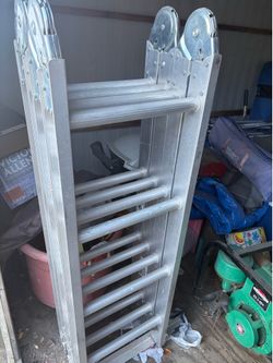 Extendable ladder