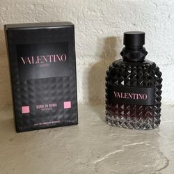 Valentino Born In Roma Intense 