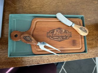 Customizable Charcuterie Boards