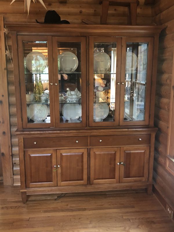 Dining Room Hutch for Sale in Thomasville, NC OfferUp