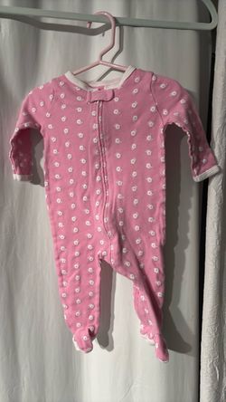 The peanutshell pink sleeper size 6-9 months