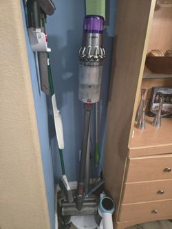 Dyson  V11 cordless stick Vaccum