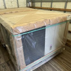 GIBSON Air Conditioner..5 Ton Heat Pump, Mobile Home Package Unit Brand New With Warranty