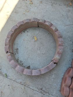 Tree Brick Circle