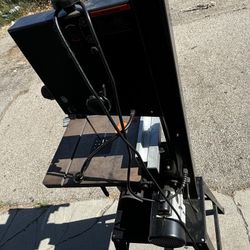 WEN 3.5 Amp  10 Inch Two Speed Band Saw With Stand And Work light