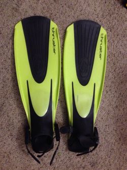Thruster Sea Quest scuba flippers