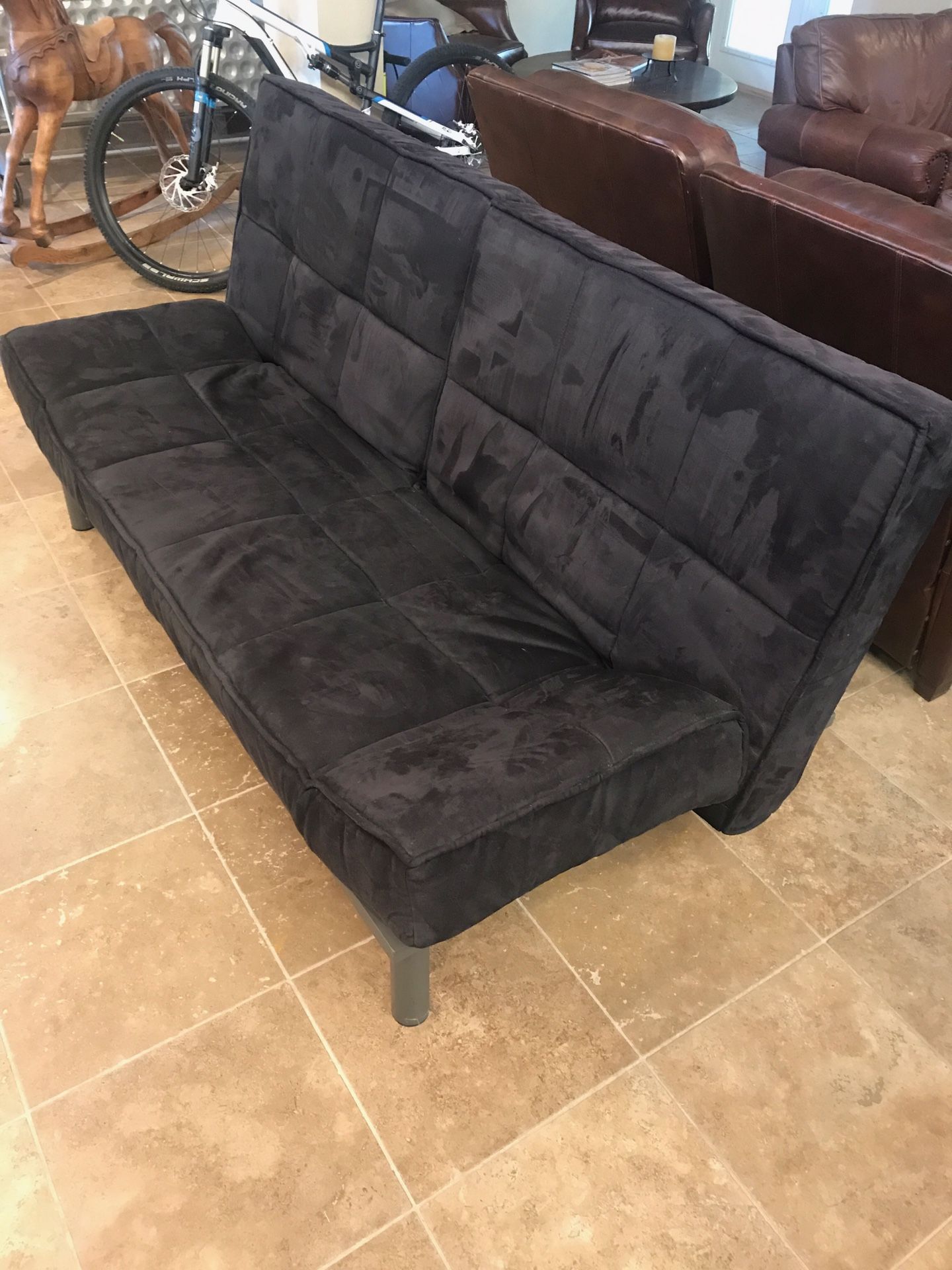 Black Fully Retractable Futon w/lowering arm rests