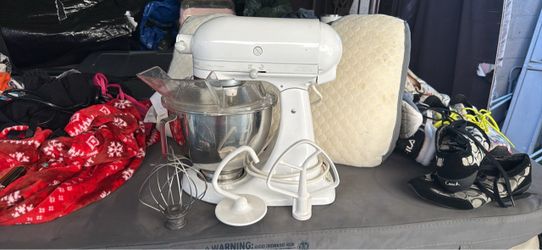 KitchenAid Ultra Power Stand Mixer (White) - 4.5 Qt Tilt-Head w/ 4 Accessories