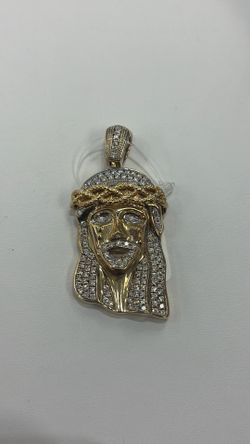 10Kt Religious Pendant