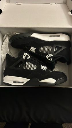 Jordan 4 white thunder size 10