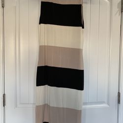 colorblocked bebe black n white n beige dress