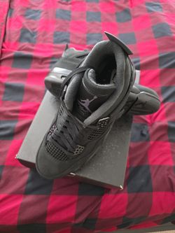 Jordan 4s