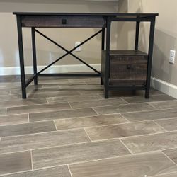 Dark Brown Desk – Like New (1 Month Old)
