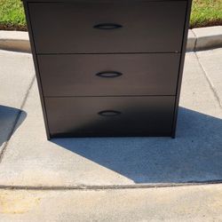 3 Drawer Chest