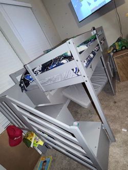Kids loft bed