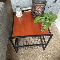 End Table With Basket 