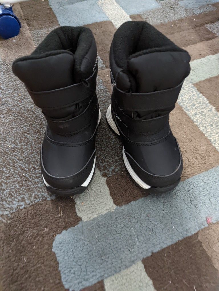Winter Boots Size 7