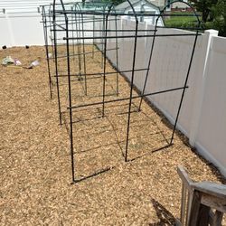 Brand new Gardeners Supply Extra Tall Arch Arbor Trellis