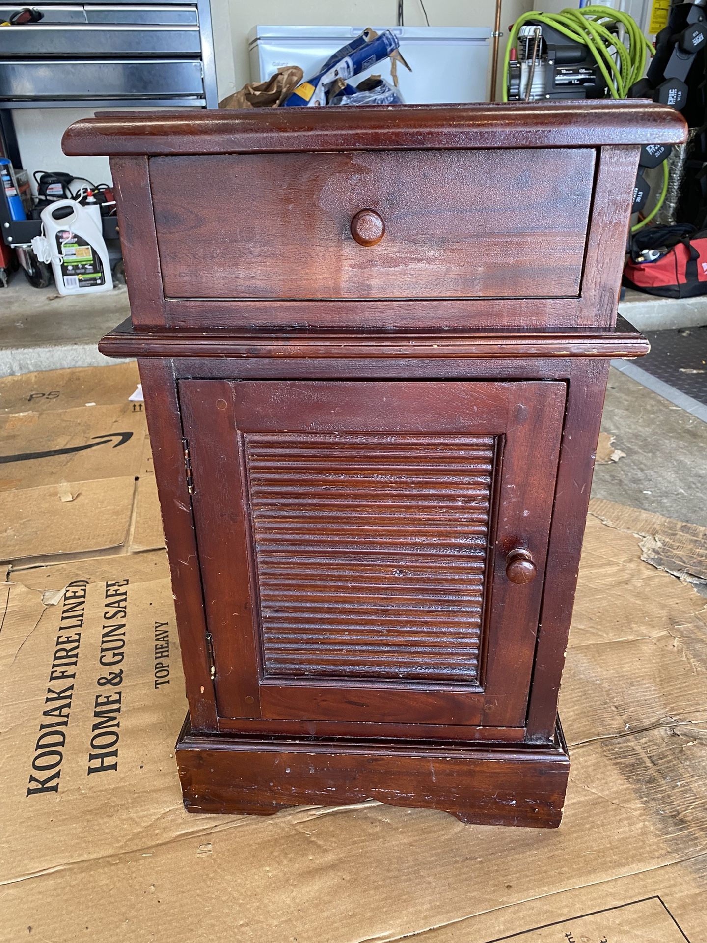 Night Stand/ End Table