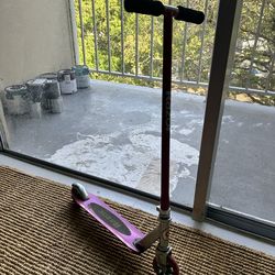 Child’s razor scooter