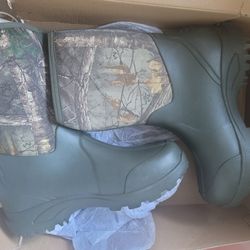 Rubber Rain Boot Size 13