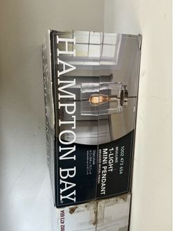 Light fixtures