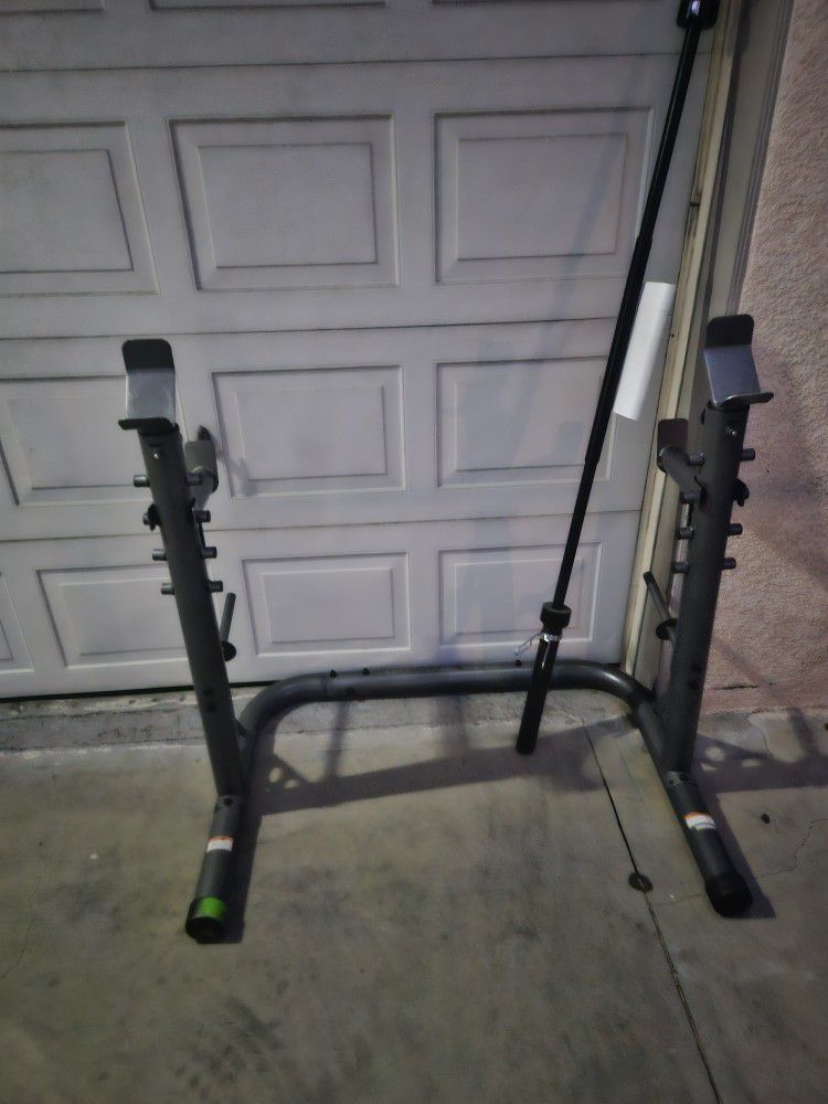 Golds Gym Barbell Rack And Barbell 