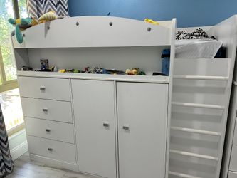 2 Bunk Beds (Free)
