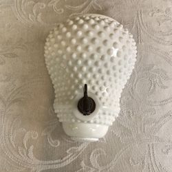Fenton Hobnail Lavabo Milk Glass Wall Mountable Water Fountain With Spout