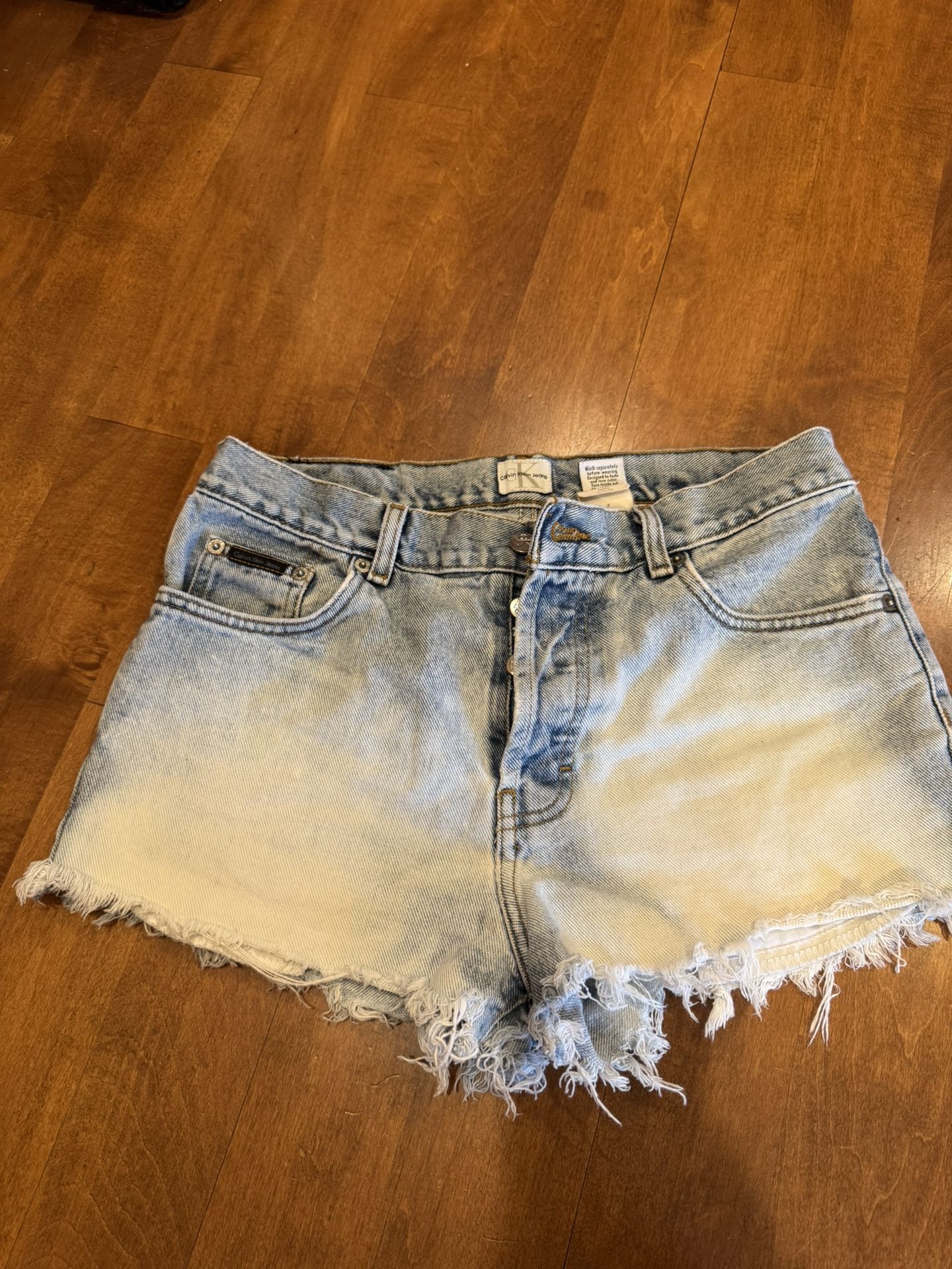 Vintage Calvin Klein jean shorts shipping available