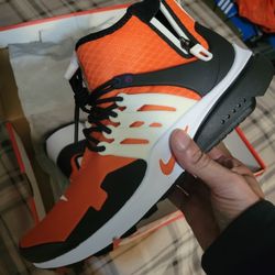 Nike Air Presto Mid Utility 