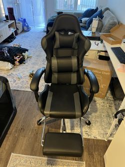 Gaming chair