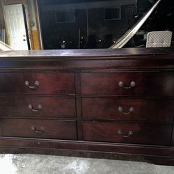 Dresser/Clothes Cabinet with Mirror