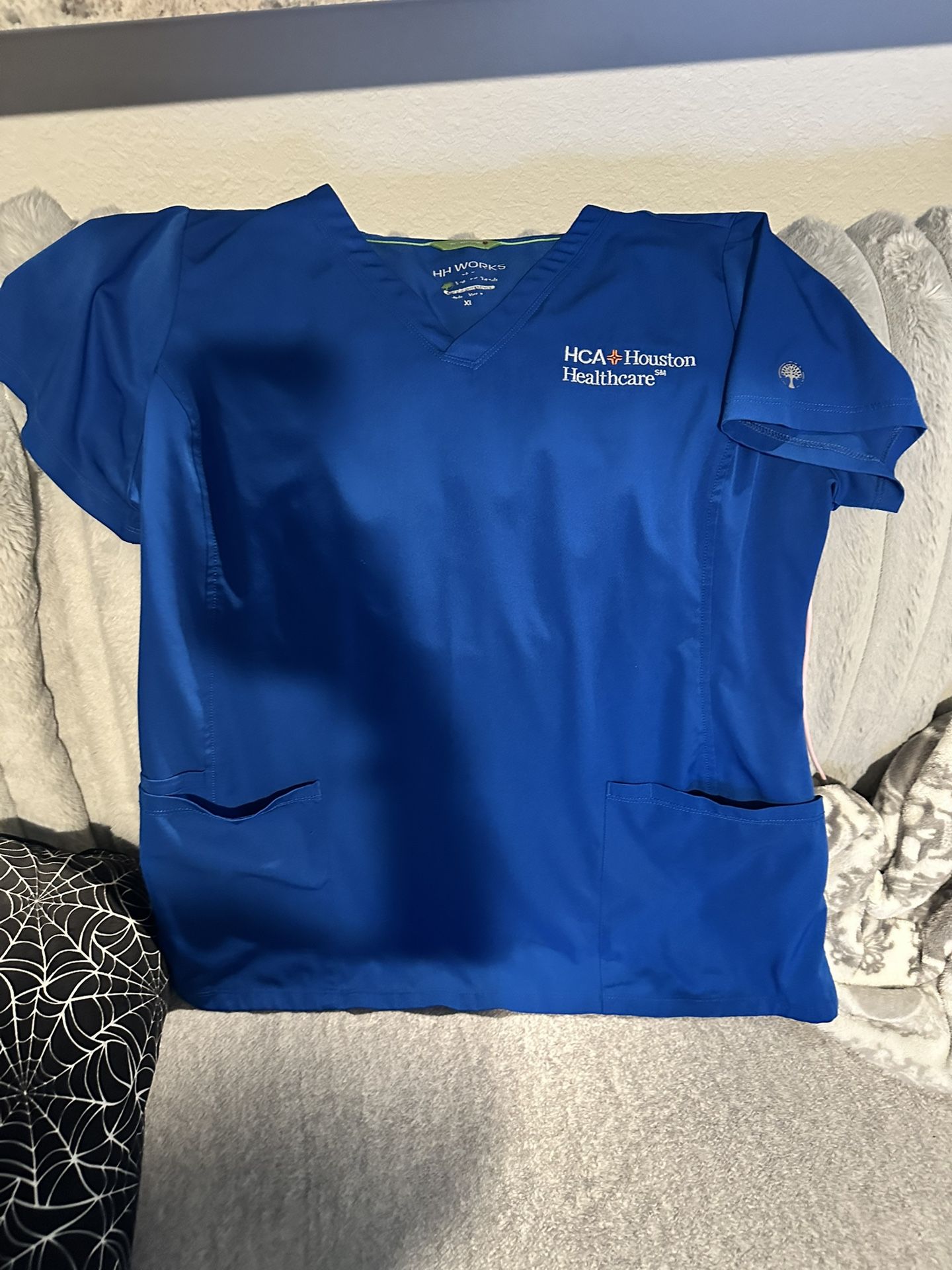 XL Scrub Top