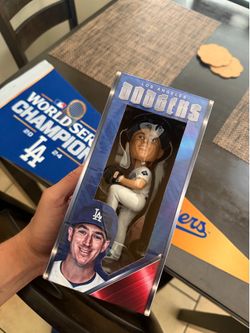 Dodgers bobblehead