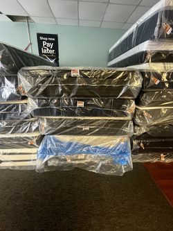 KING, QUEEN, FULL AND TWIN MATTRESSES UP TO 80% OFF !! *DELIVERY*