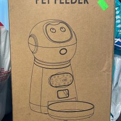 Pet Feeder 