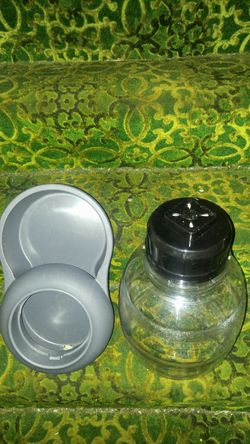 1 gallon pet drinking dish