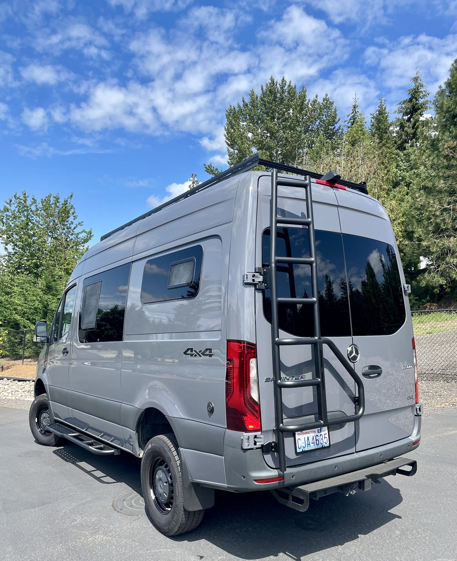 2021 Mercedes-Benz Sprinter Crew Van