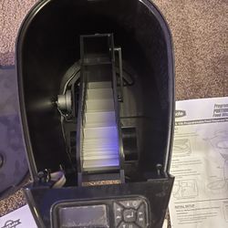 Auto Pet Feeder. Never Used