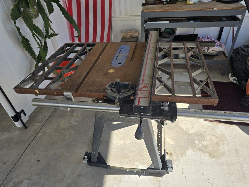 Table Saw