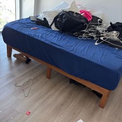 Queen Bed / Mattress / Bed Frame / Topper